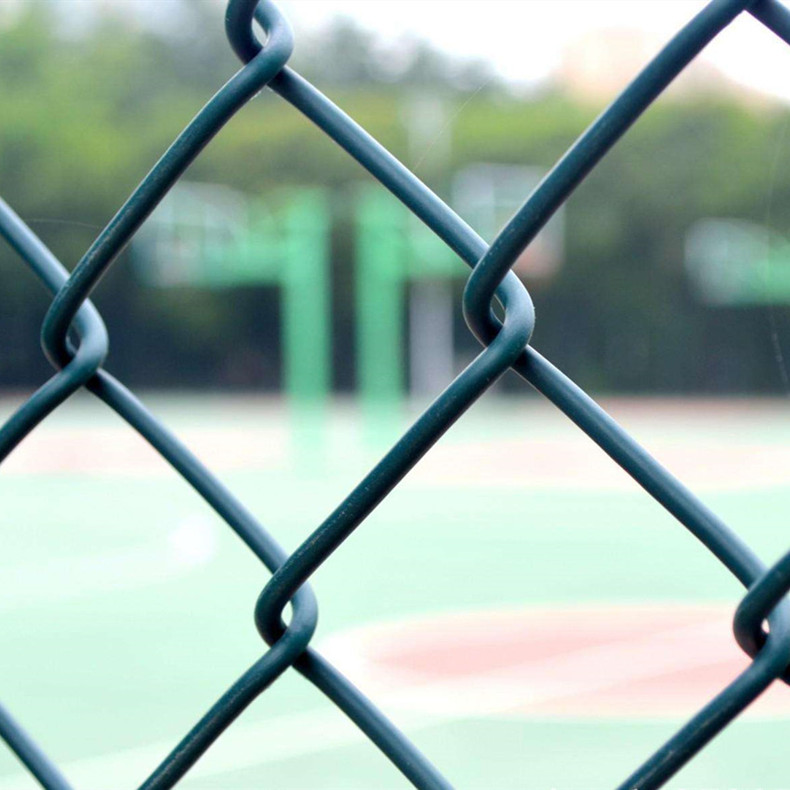 PVC chain link fence 2.5X2.5Inch，1.4/2.5MM, 2X15M
