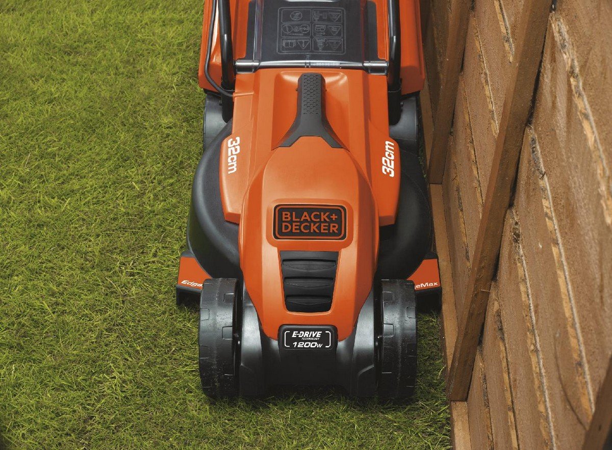 Black And Decker Electric Lawnmower, EMAX32S-GB, 1200W