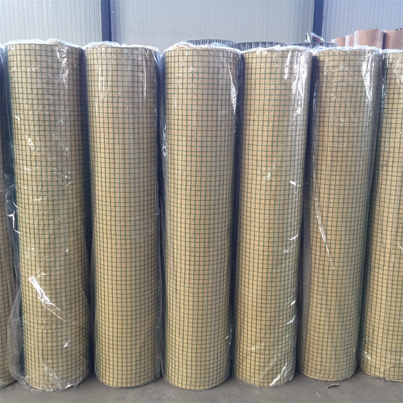 Green Color PVC Coated  Welded Wire Mesh 1Inch X 1Inch X 4Feet X 50Feet X 1.6MM