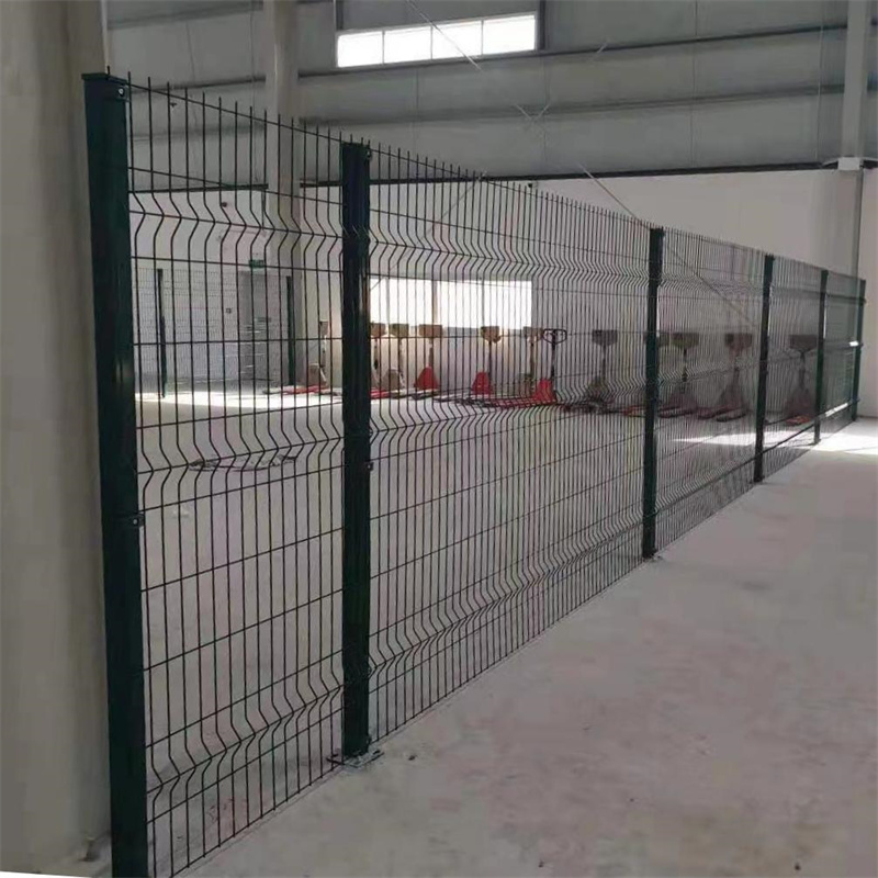 Dubai Stock Welded Steel Mesh Perimeter Security Mesh Fencing  2X3M